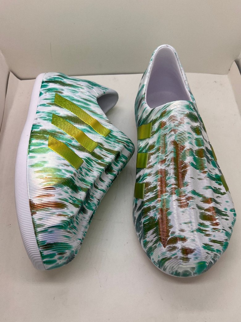 Green, gold and white printed slip-on slipper
